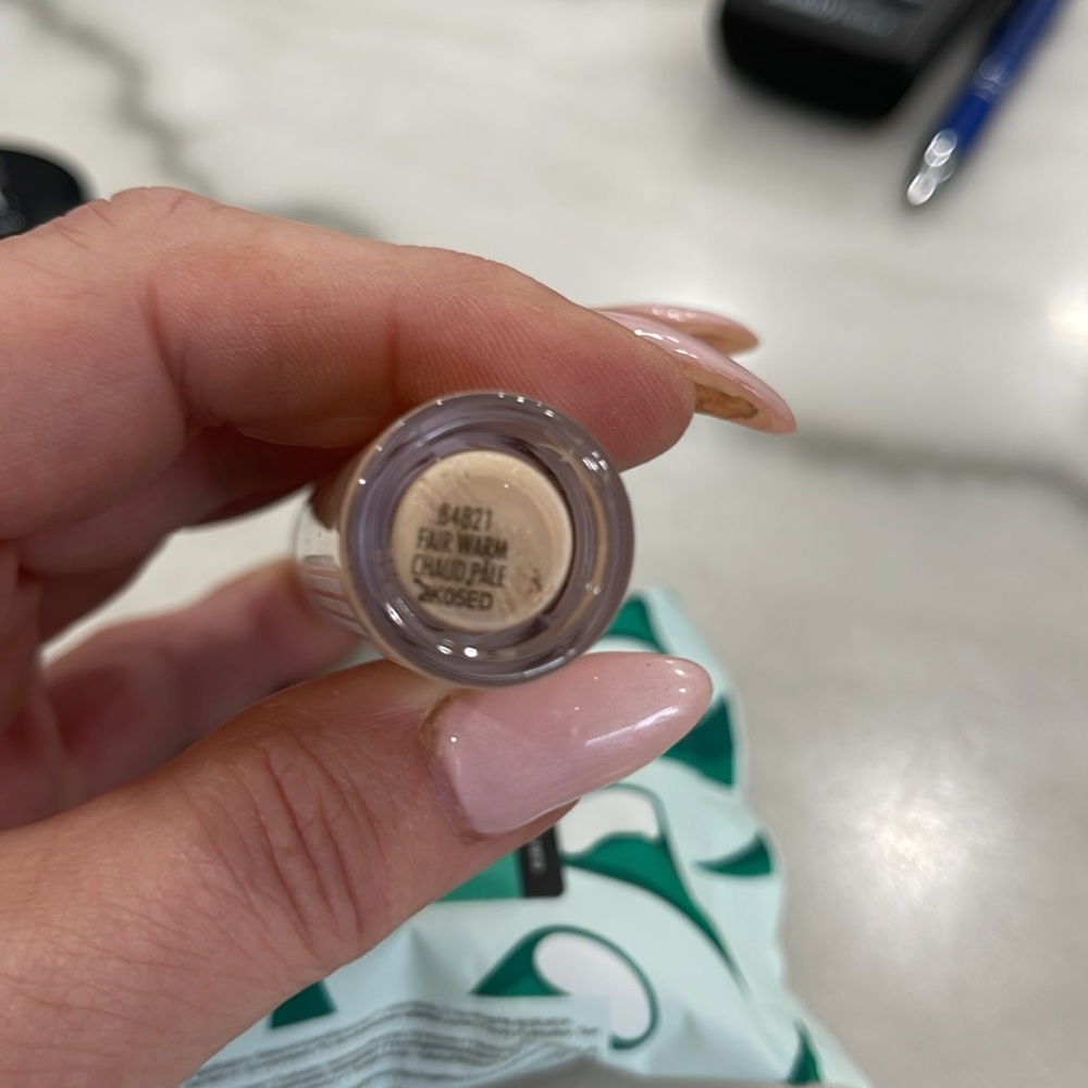 Makeup Bundle - Picture 4 of 12